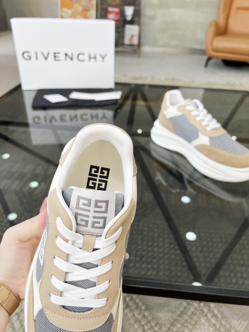 Givenchy Sneakers